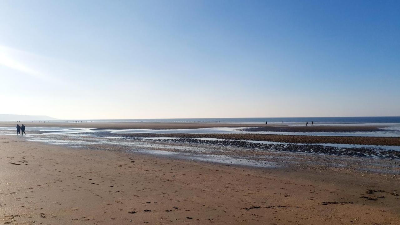 Le Cosy Avec Piscine, Balcon Et Parking Lejlighed Trouville-sur-Mer Eksteriør billede
